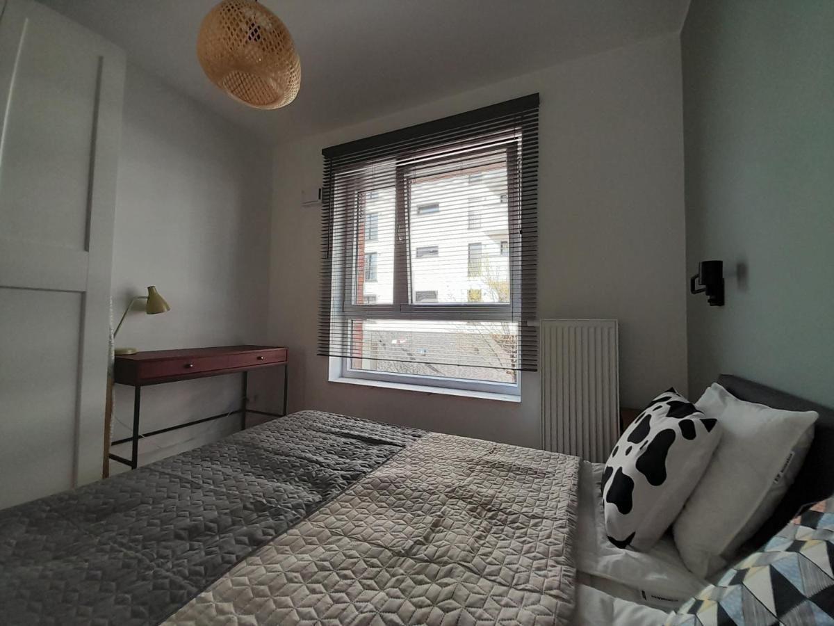 Butas Bohema Praga Apartments, Metro Szwedzka, Near Old Town